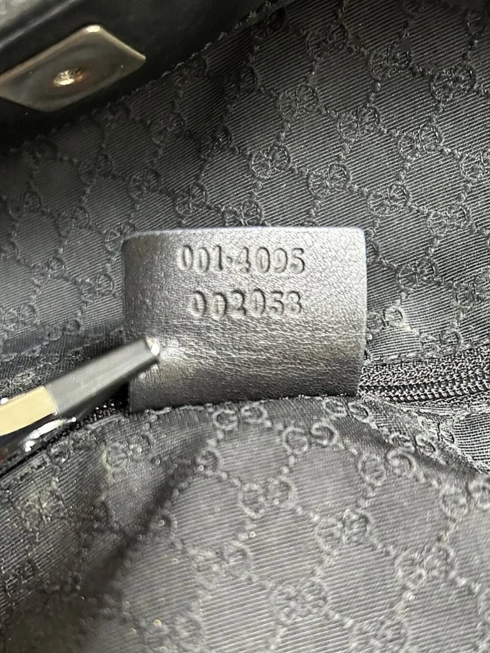 GUCCI Medium Diana Shoulder Bag, Black